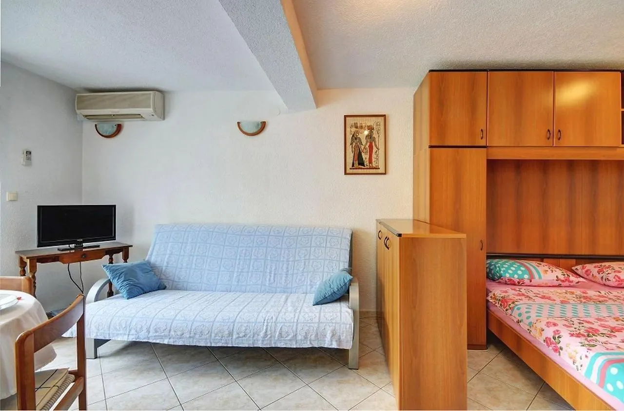 Apartments Marica Pula 0*,  Croatia