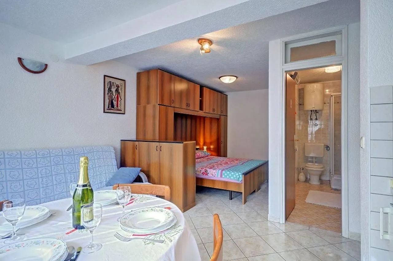 Apartments Marica Pula 0*,